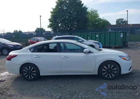 2018 Nissan Altima 2.5 Sl z USA, uszkodzony, nr VIN 1N4AL3AP7JC188532